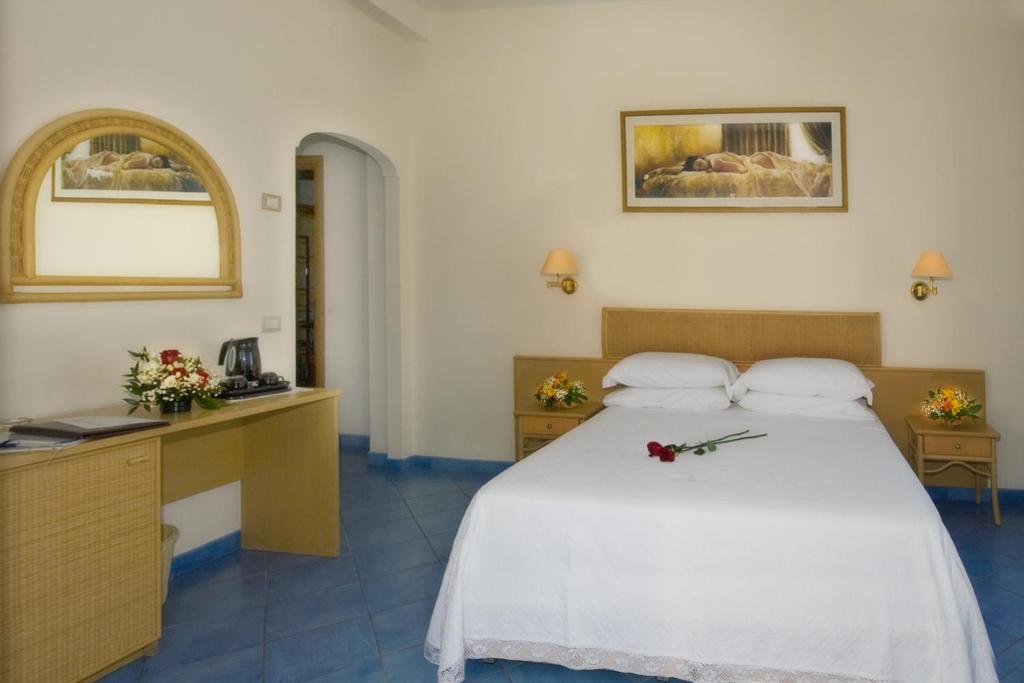 Hotel Pensione Reale Maiori Habitación foto